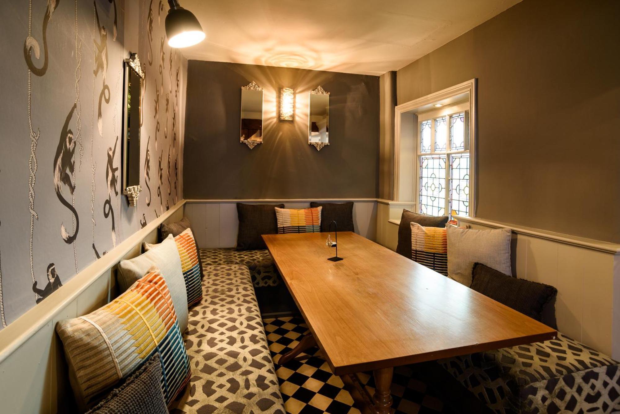 The Wheatsheaf Inn Onneley Εξωτερικό φωτογραφία