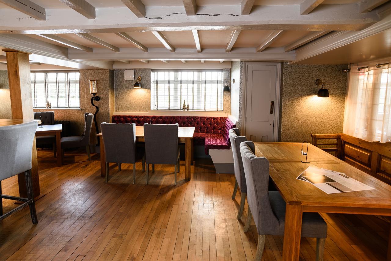 The Wheatsheaf Inn Onneley Εξωτερικό φωτογραφία