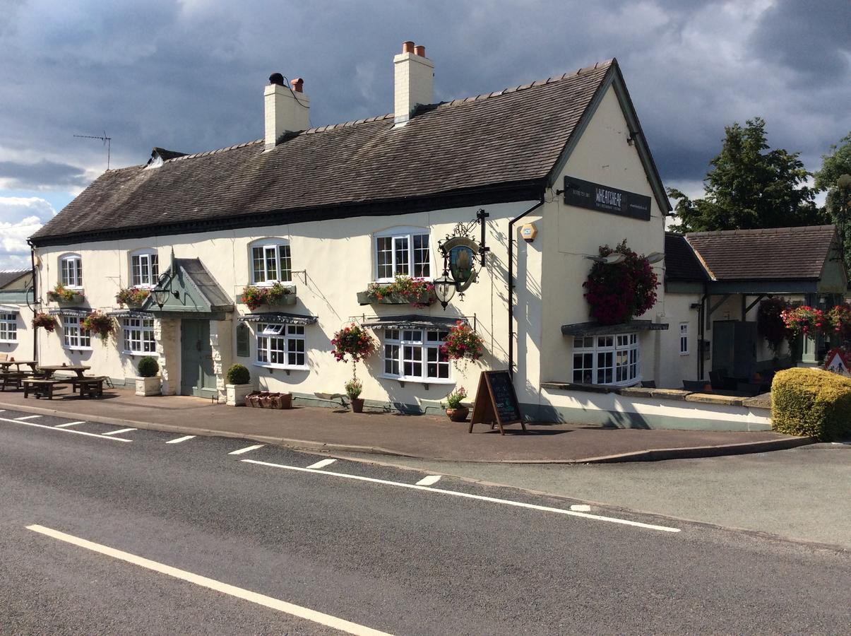 The Wheatsheaf Inn Onneley Εξωτερικό φωτογραφία